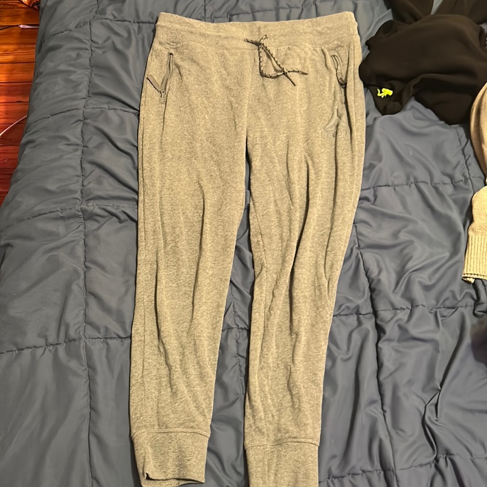 Reebok Gray Joggers Large
